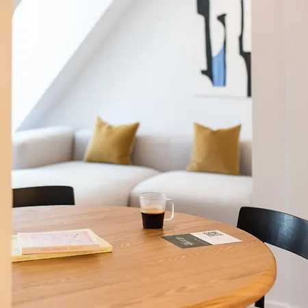 The Haus Santa Barbara Ii * Lisboa